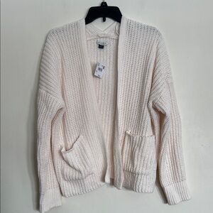 American Eagle Outfitters Cream Knit Cardigan